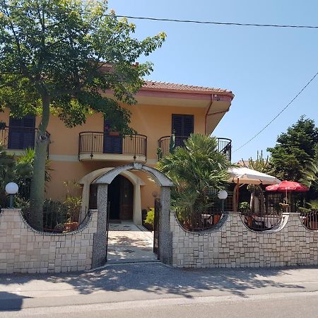 Hotel Nautilus Nicotera Exterior foto