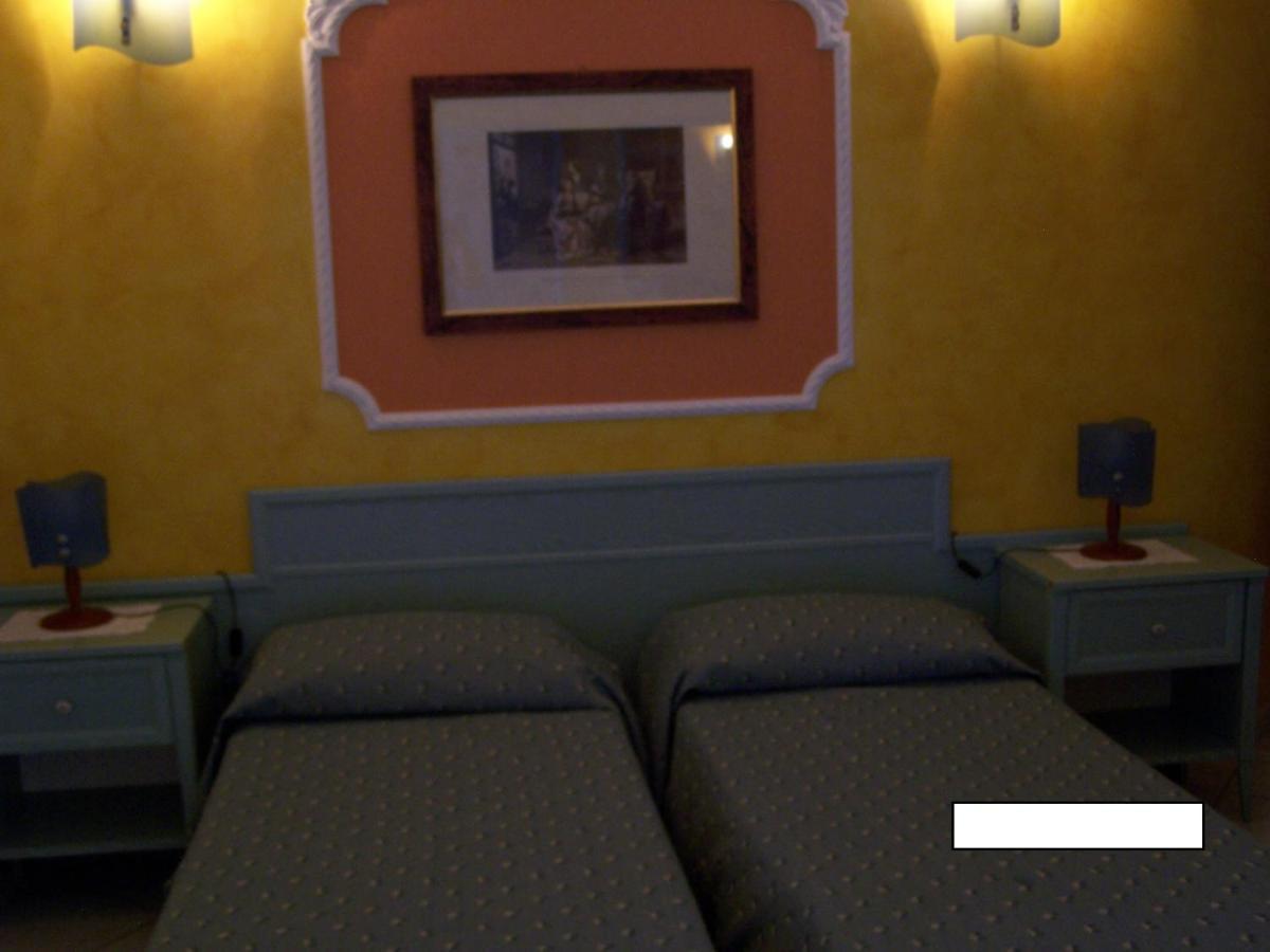 Hotel Nautilus Nicotera Quarto foto