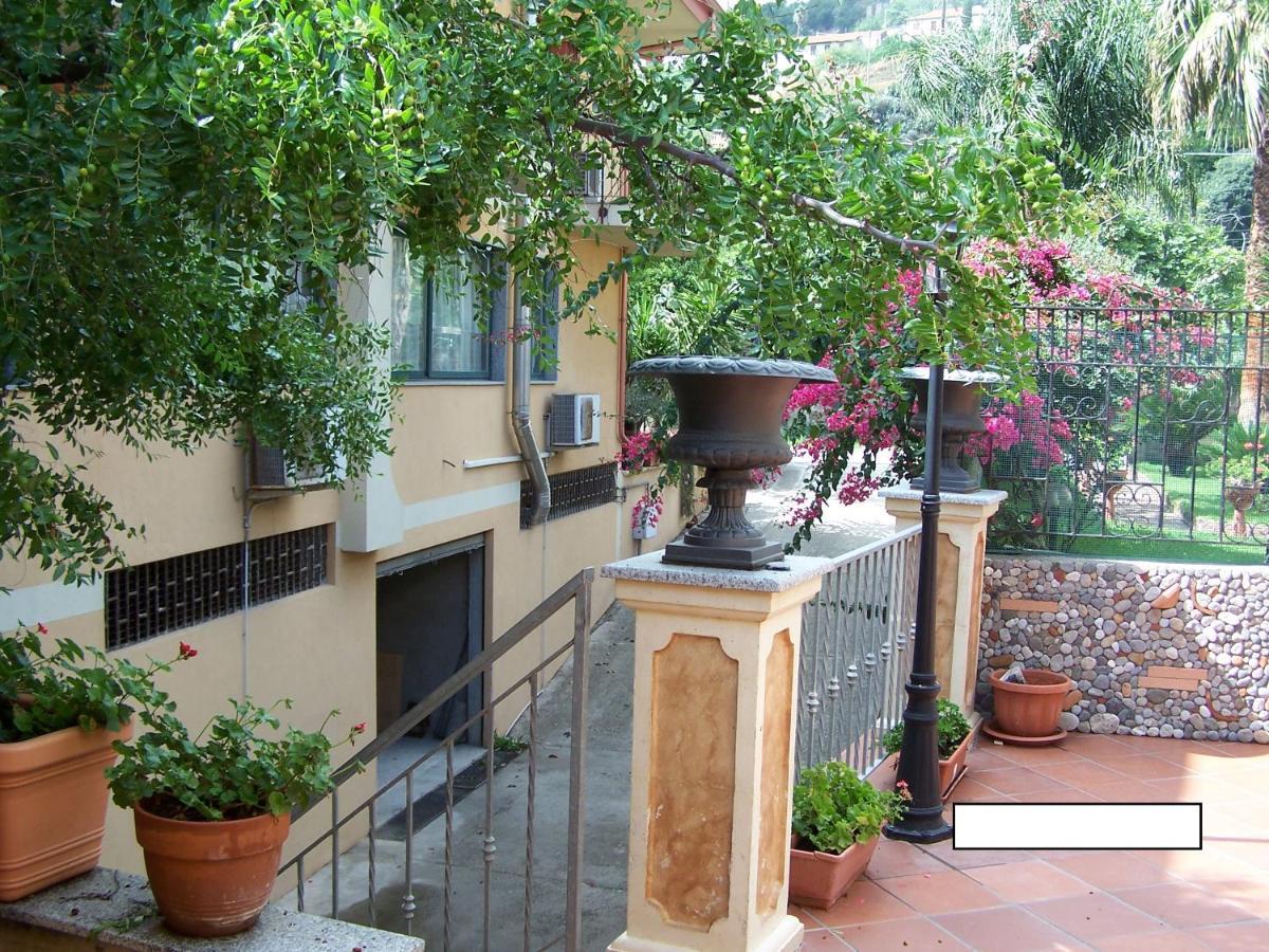 Hotel Nautilus Nicotera Exterior foto